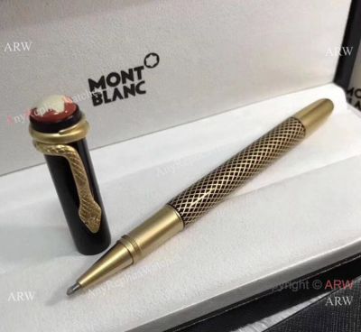 2017 AAA Montblanc Heritage Rouge et Noir Gold Clip Rollerball Pen